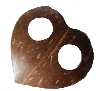 Sarong Spangen aus Kokosnuss Herz Form 7 cm