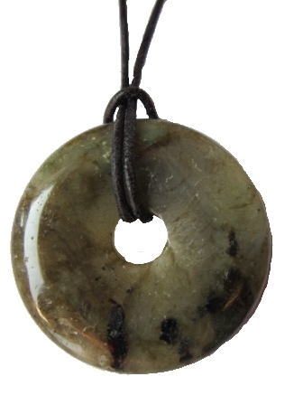 Donut Edelstein Anhänger aus Labradorit, 40 mm, das Amulette aus der Natur, liebevolle Handarbeit
