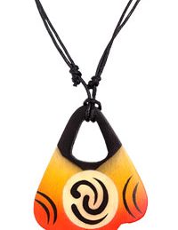 Handgefertigter Schmuck Anhänger mit Airbrush im Afrika-Deko-Shop München kaufen Handgefertigter Schmuck Anhänger mit Airbrush im Afrika-Deko-Shop München